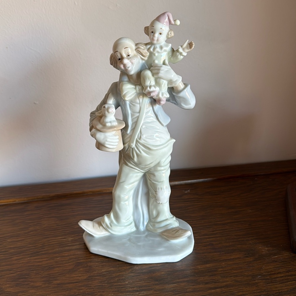 Vintage Gaylord George Good Clown figurine